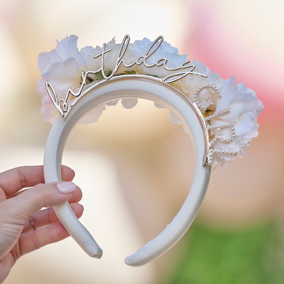 Sashes/Tiaras & Badges & Earrings
